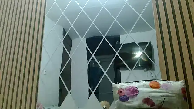 emmariders2 online show from March 2025 04:52:01 AM