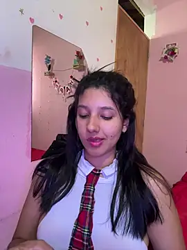 emmariders2 online show from April 2026 04:35:01 PM