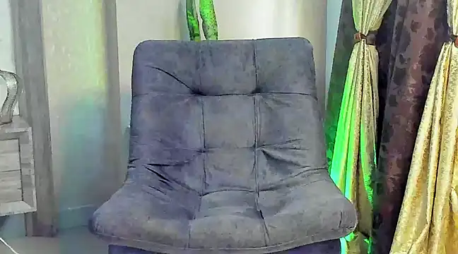 benjamincol online show from February 2025 02:59:02 PM