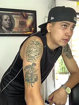 Snapshot of Br4ndxpimm chatting on February 2025 05:26:01 PM Br4ndxpimm online show from February 2025 05:26:01 PM