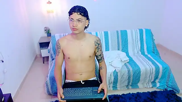 Br4ndxpimm online show from May 2026 04:01:01 PM