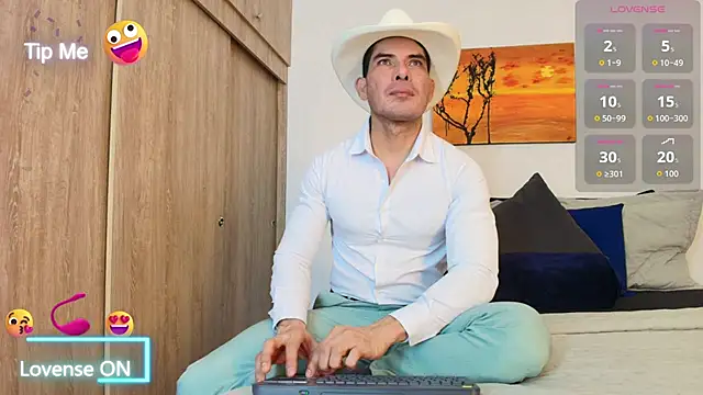 Andrewstelle coleman online show from December 2025 01:16:02 AM