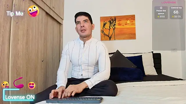 Andrewstelle coleman online show from October 2025 05:32:01 PM