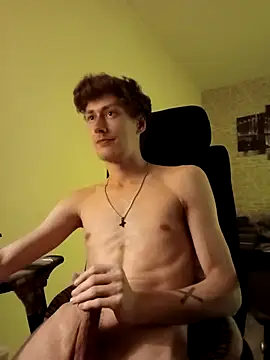 HalloMarcy online show from September 2025 06:57:02 PM