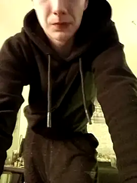 HalloMarcy online show from March 2025 04:01:02 PM