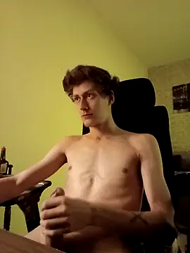 HalloMarcy online show from September 2025 09:15:01 PM