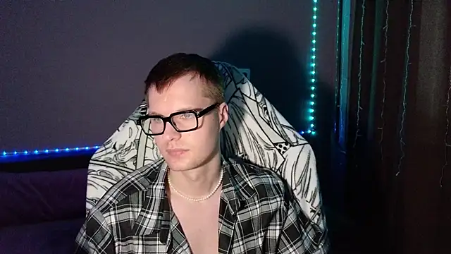 Leonnextdoor online show from January 2025 09:02:02 AM