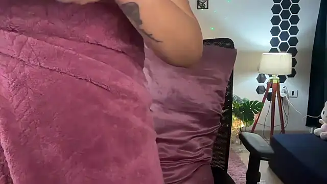 roseofvenom online show from March 2026 07:50:01 PM