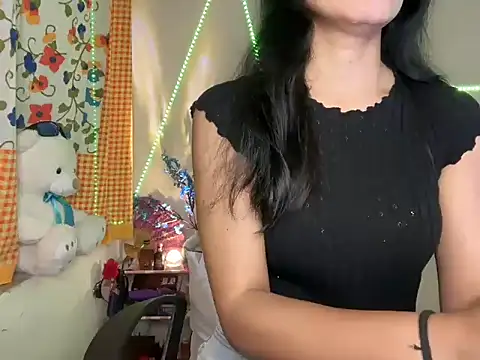 Snapshot of roseofvenom chatting on March 2025 04:46:01 PM roseofvenom online show from March 2025 04:46:01 PM