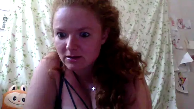 Snapshot of Rae_Jeannie chatting on July 2026 10:49:02 AM Rae Jeannie online show from July 2026 10:49:02 AM