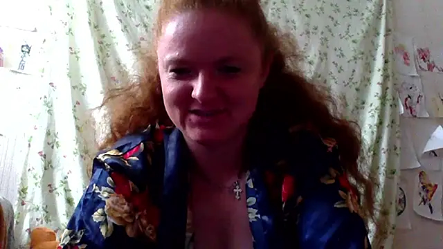 Snapshot of Rae_Jeannie chatting on June 2026 07:39:01 AM Rae Jeannie online show from June 2026 07:39:01 AM