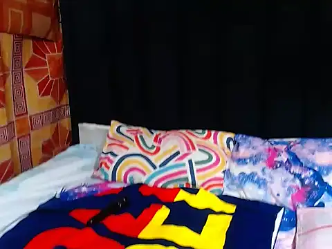 Thickbootykim online show from May 2026 12:52:02 AM