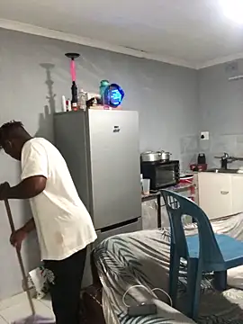 Redfucks333 online show from March 2026 05:18:02 PM