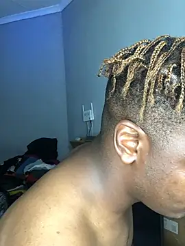 Redfucks333 online show from March 2026 07:39:01 PM