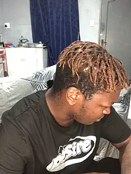 Redfucks333 online show from March 2026 07:47:02 PM