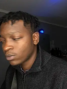 Redfucks333 online show from April 2026 04:33:01 PM