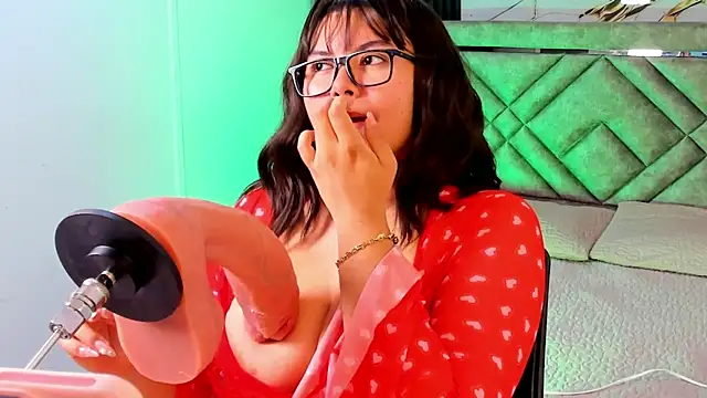 Geabloom online show from November 2025 01:00:02 PM