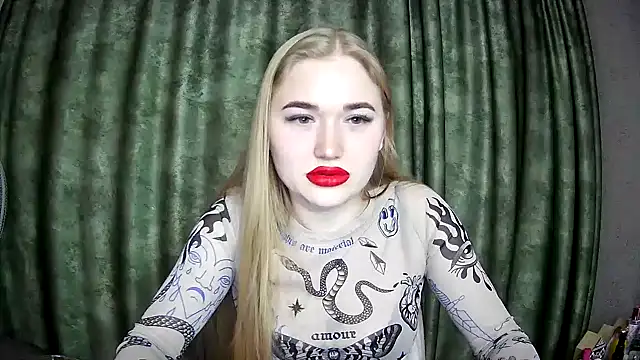 Snapshot of dorisss24 chatting on December 2024 02:22:02 PM dorisss24 online show from December 2024 02:22:02 PM