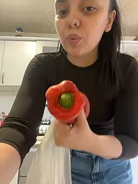 amelia cherry online show from September 2025 07:27:01 PM