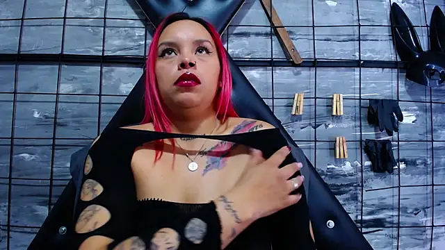 Alana Roth online show from November 2025 06:55:01 PM