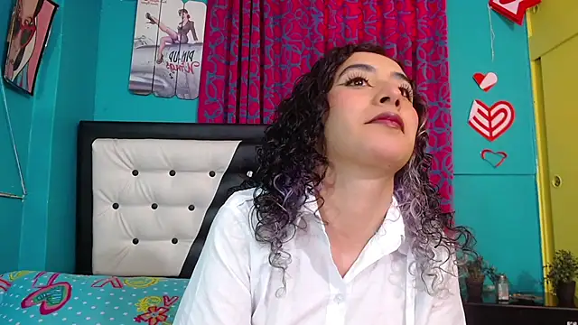 valerie mase online show from October 2025 06:40:02 PM