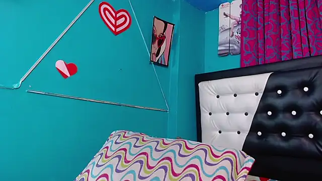 valerie mase online show from February 2026 09:14:02 PM