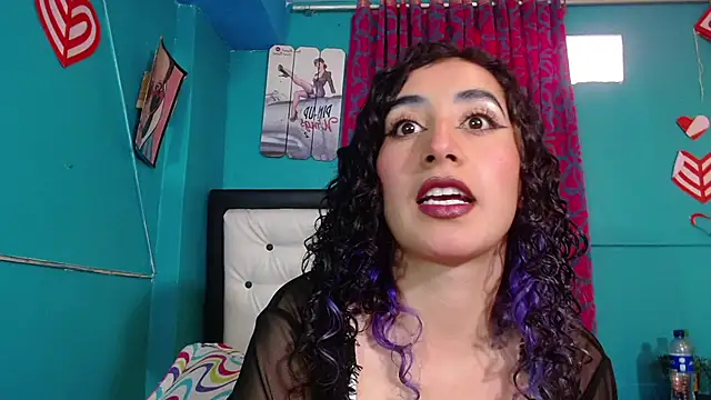 valerie mase online show from September 2025 05:42:02 PM