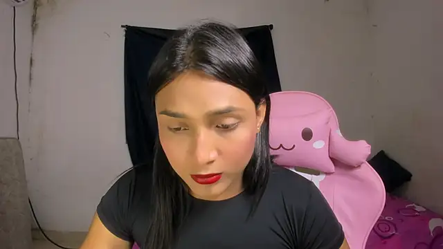 Miss noah18 online show from October 2025 09:56:01 PM