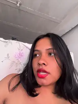 Ninabrunette18 online show from April 2026 01:02:02 PM