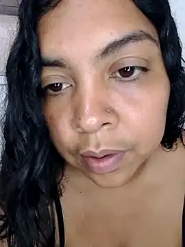 Snapshot of Brendabluee chatting on February 2025 09:04:01 PM Brendabluee online show from February 2025 09:04:01 PM