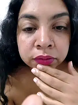 Snapshot of Brendabluee chatting on March 2025 06:43:01 AM Brendabluee online show from March 2025 06:43:01 AM