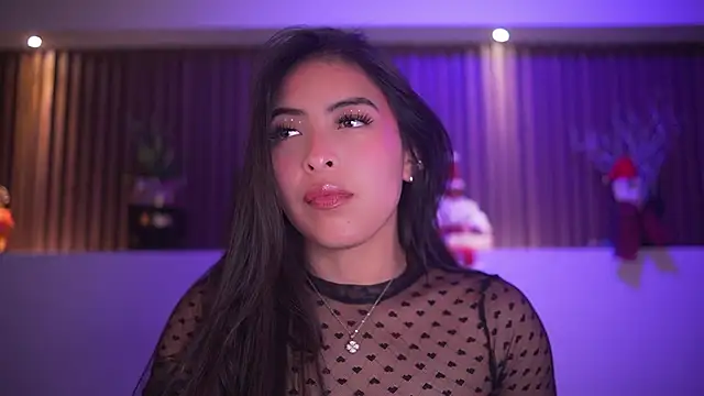 Snapshot of Camila_dupont chatting on December 2025 03:52:01 AM Camila dupont online show from December 2025 03:52:01 AM