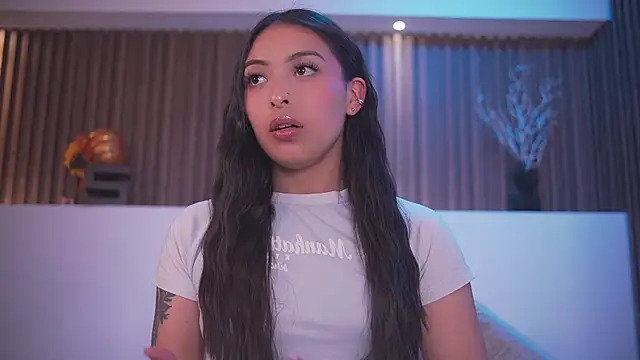 Snapshot of Camila_dupont chatting on June 2026 03:27:02 AM Camila dupont online show from June 2026 03:27:02 AM