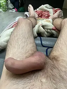 Snapshot of tomasek28 chatting on February 2026 04:06:01 PM tomasek28 online show from February 2026 04:06:01 PM