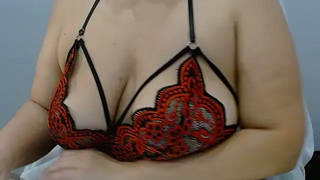 Betty2u online show from October 2025 06:56:01 AM