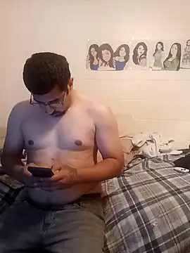 k1oudE online show from February 2026 04:23:01 AM