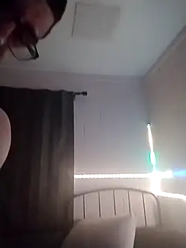 k1oudE online show from April 2026 12:12:02 PM