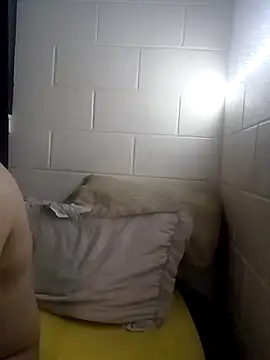 k1oudE online show from March 2026 08:18:01 AM