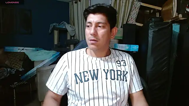 Noah-cock online show from November 2025 06:28:01 AM