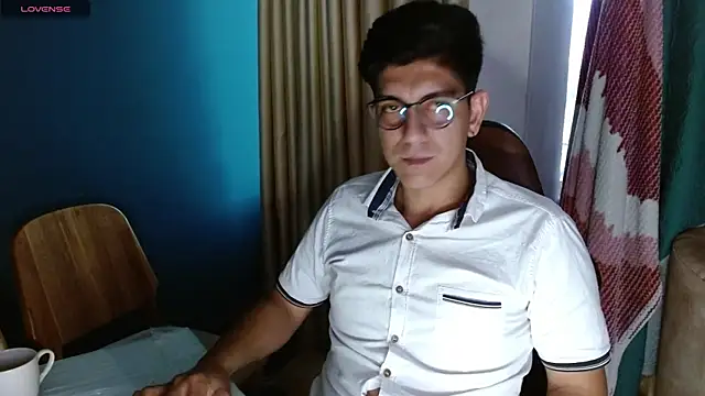 Noah-cock online show from November 2025 10:32:02 PM