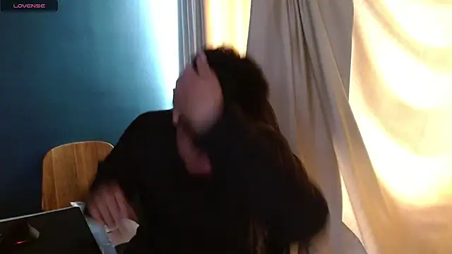 Noah-cock online show from November 2025 05:12:01 PM