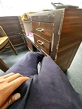 pyasevickybabu563 online show from December 2025 05:54:02 AM