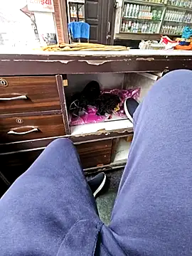 pyasevickybabu563 online show from December 2025 05:10:02 AM