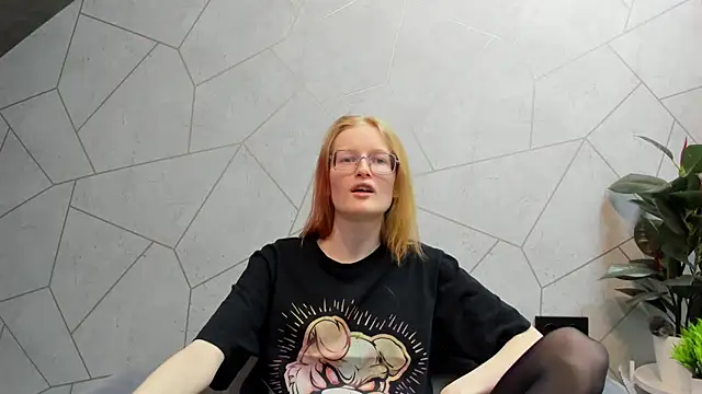 Snapshot of ElizabethHarpper chatting on February 2025 08:27:02 AM ElizabethHarpper online show from February 2025 08:27:02 AM