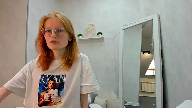 Snapshot of ElizabethHarpper chatting on February 2025 08:13:02 AM ElizabethHarpper online show from February 2025 08:13:02 AM