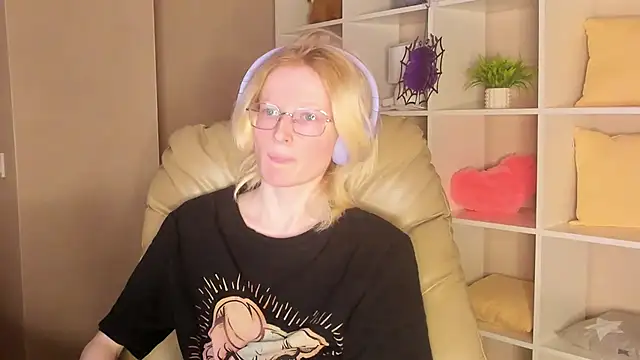 ElizabethHarpper online show from November 2025 01:11:02 AM