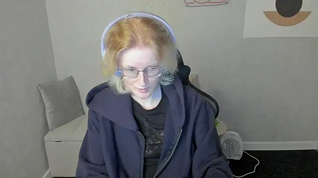 Snapshot of ElizabethHarpper chatting on September 2025 08:14:02 AM ElizabethHarpper online show from September 2025 08:14:02 AM