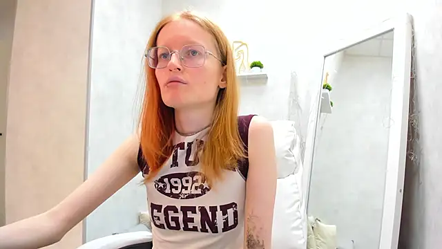 Snapshot of ElizabethHarpper chatting on March 2025 08:19:02 AM ElizabethHarpper online show from March 2025 08:19:02 AM