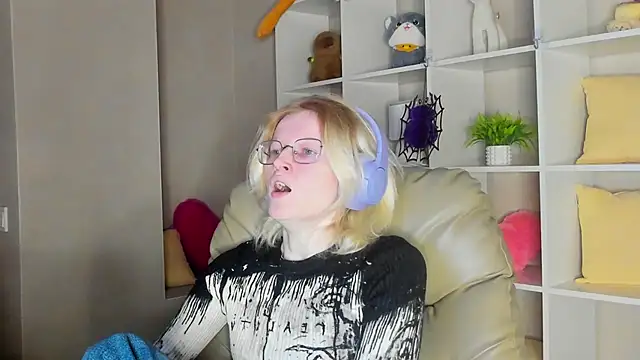 ElizabethHarpper online show from November 2025 01:21:02 AM