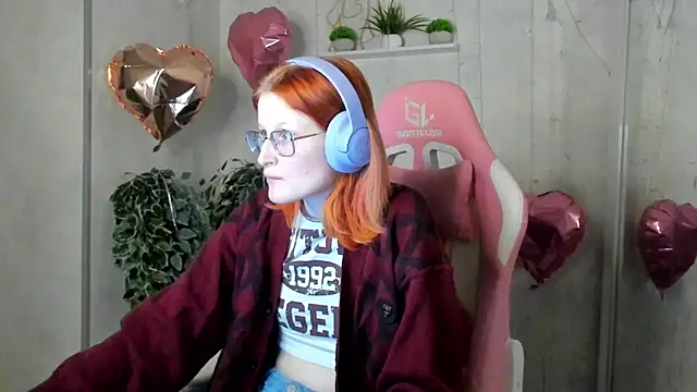 ElizabethHarpper online show from February 2026 05:03:02 PM